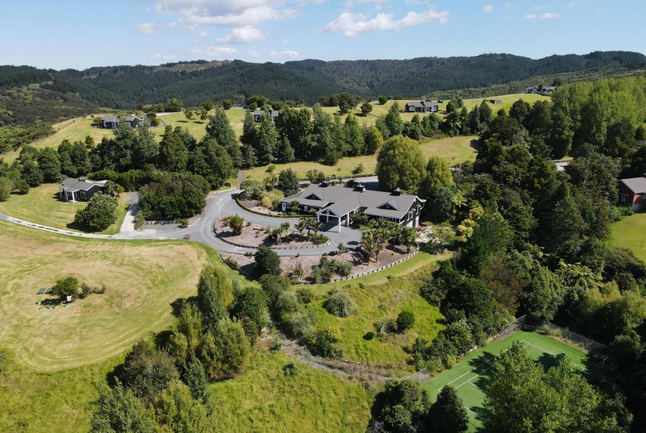 Woodhouse Mountain Lodge Warkworth Exterior photo