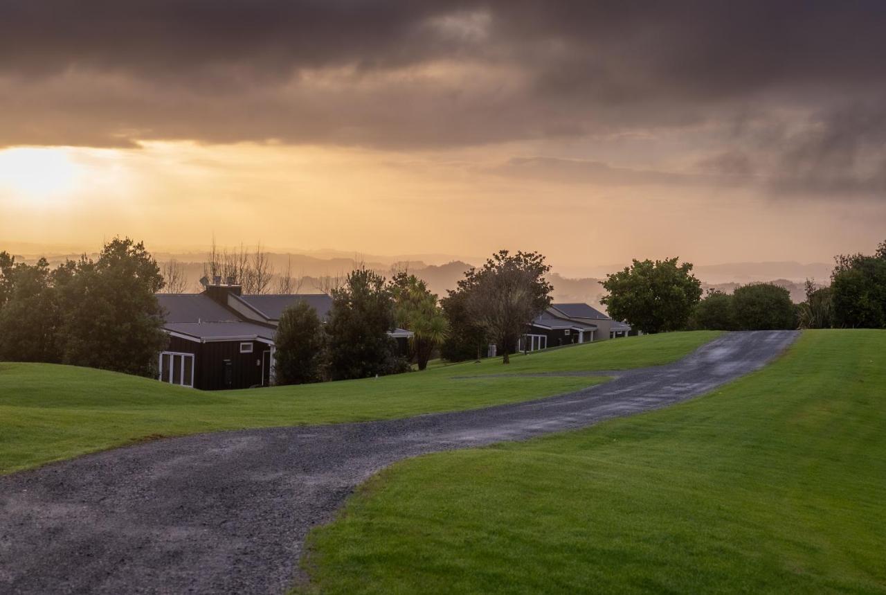 Woodhouse Mountain Lodge Warkworth Exterior photo