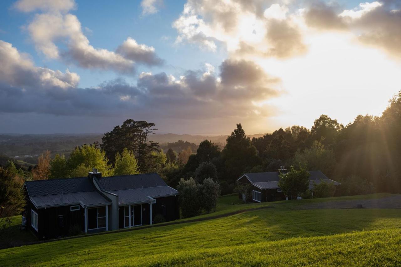 Woodhouse Mountain Lodge Warkworth Exterior photo